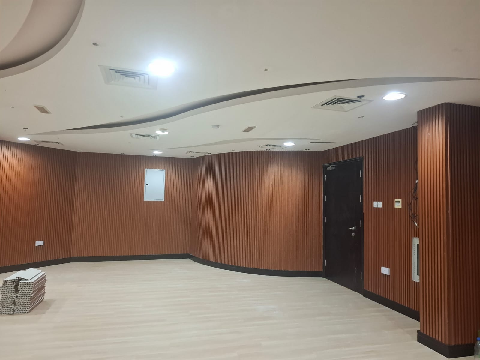 Coordinating Flooring with Wall Colors A Connoisseur’s Guide to Interior Harmony